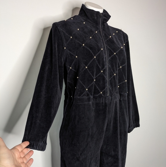Vintage Saks Fifth Folio Collection Black Velvet Pearl Accent Zip Up Jumpsuit M - Picture 5 of 11